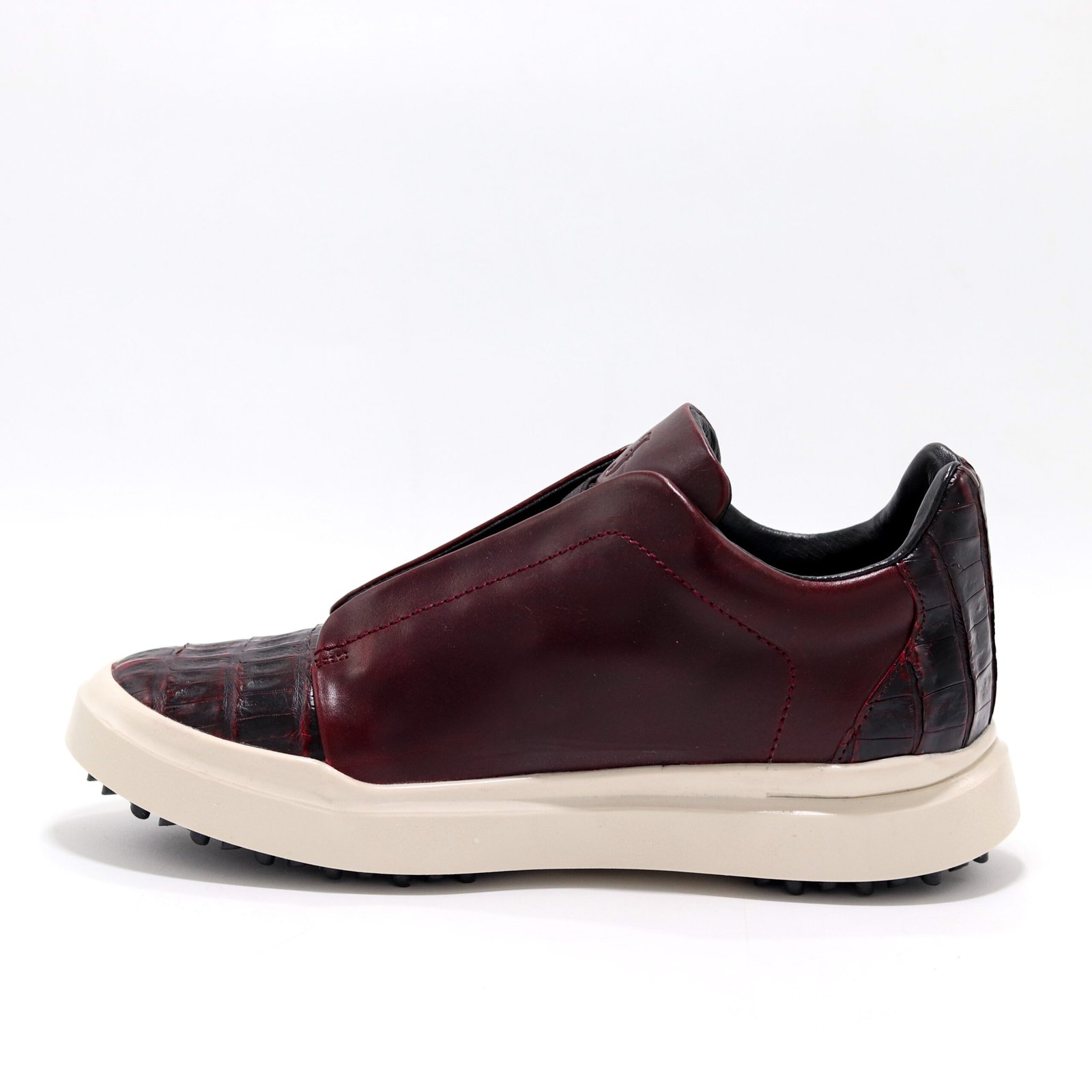 SNEAKER RESORTE COCODRILO BLACK CHERRY - Imagen 5