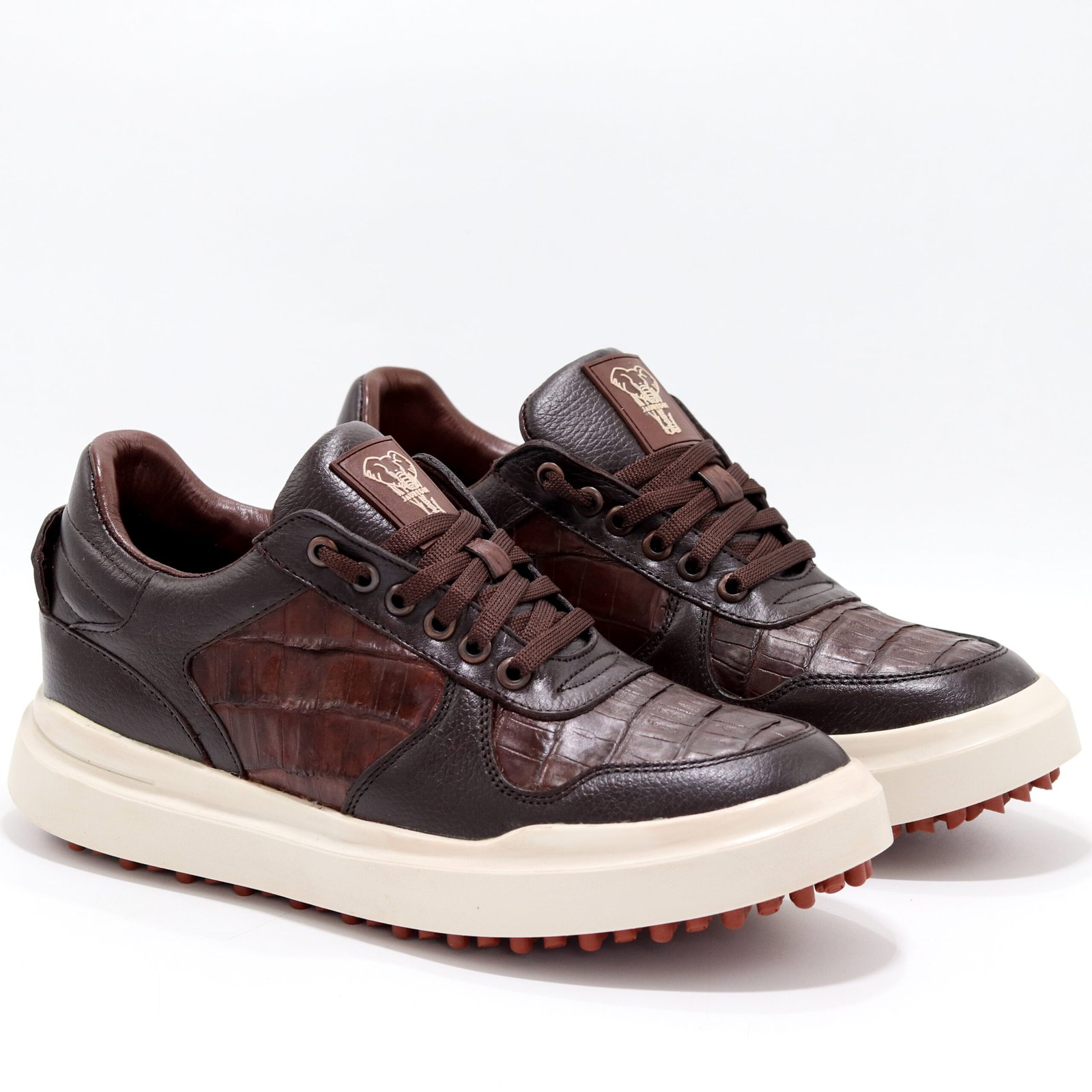 SATURNO TENIS COCODRILO CAFÉ