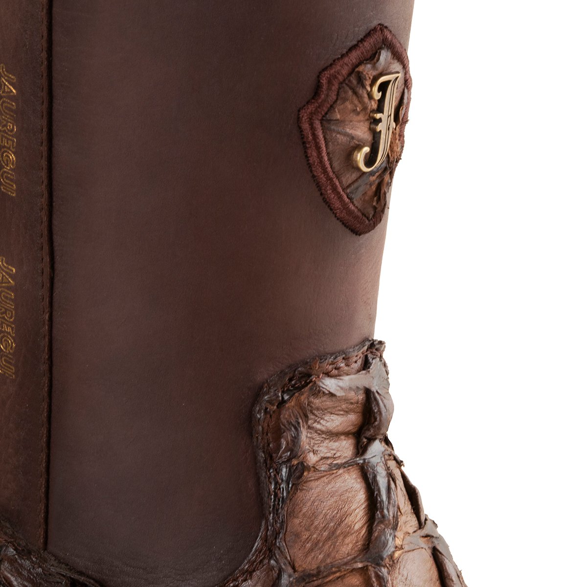 MEDIA BOTA SCORPION DUBAI PIRARUCO CAFÉ - Imagen 2
