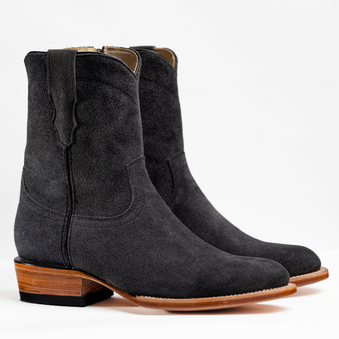BOTIN MOY GAMUZA GRIS